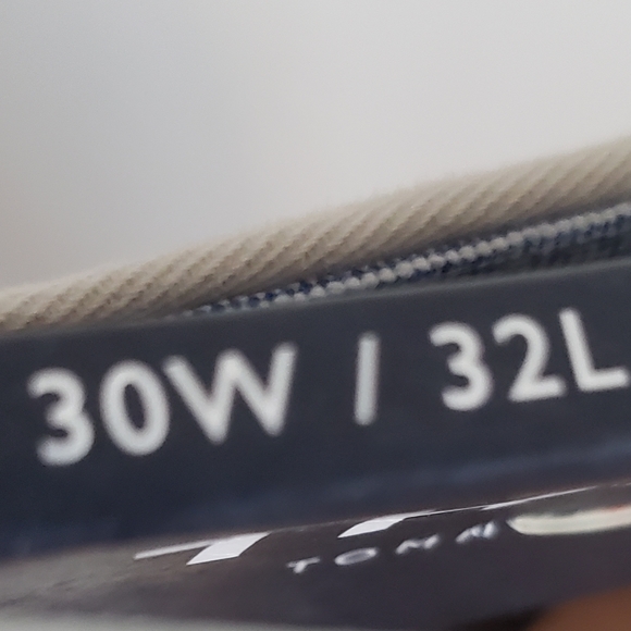 Tommy Hilfiger Classic Chinos Sand Men's NWT - Picture 11 of 14